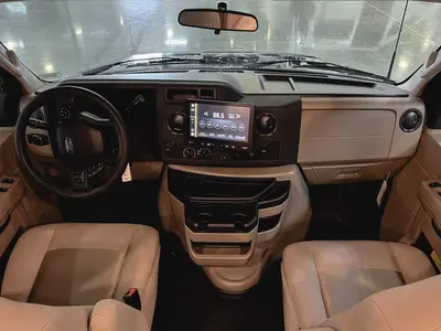 2027 Thor Motor Coach Chateau photo 2