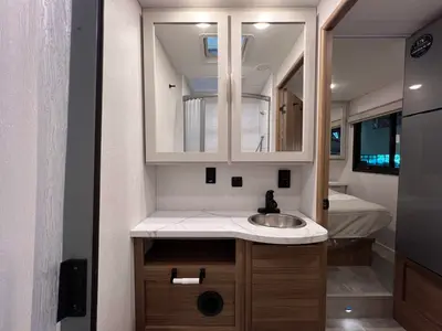 2027 Thor Motor Coach Chateau photo 20