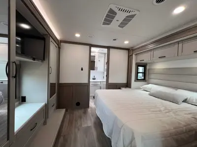 2027 Entegra Coach Vision XL photo 20