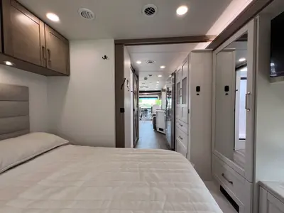 2027 Entegra Coach Vision XL photo 22