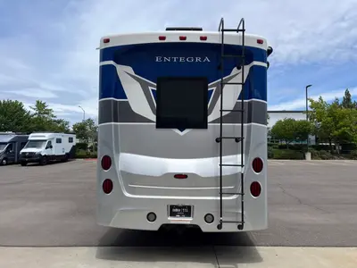 2027 Entegra Coach Vision XL photo 24