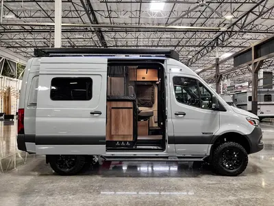 2027 Winnebago Revel photo 14