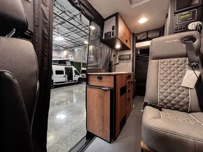 2027 Winnebago Revel photo 7