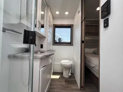 2027 Entegra Coach Vision XL photo 23