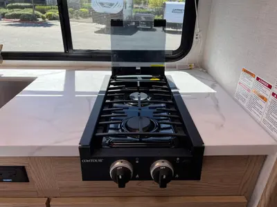 2027 Thor Motor Coach Chateau photo 14