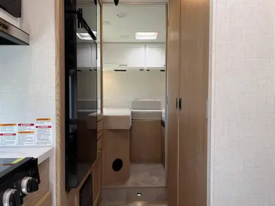 2027 Thor Motor Coach Chateau photo 16
