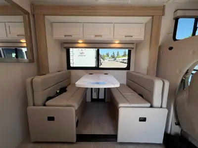 2027 Thor Motor Coach Chateau photo 9