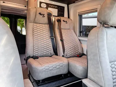 2027 Tiffin Motorhomes GH1 photo 11