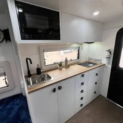 2023 Dream Haven Chameleon photo 35