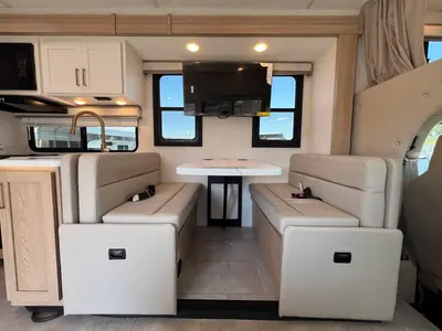 2027 Thor Motor Coach Chateau photo 9