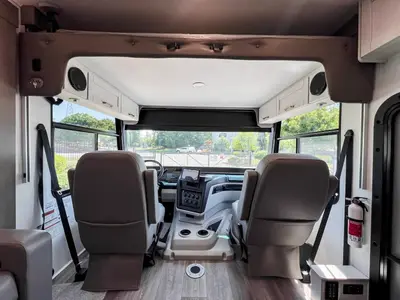 2027 Entegra Coach Vision XL photo 5