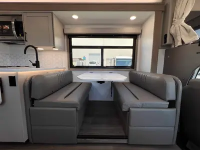 2027 Entegra Coach Odyssey photo 10