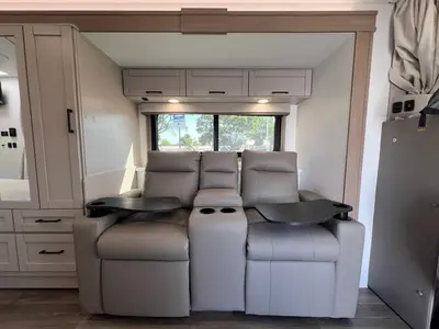 2027 Entegra Coach Odyssey photo 8