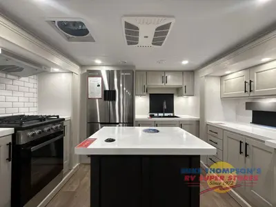 2026 Grand Design Solitude photo 27