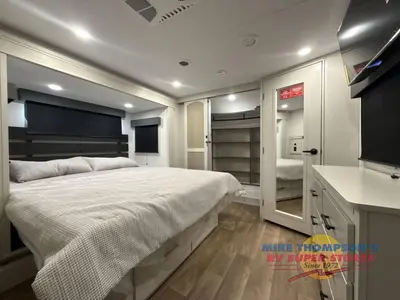 2026 Grand Design Solitude photo 36