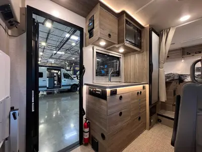 2027 Winnebago Ekko photo 9
