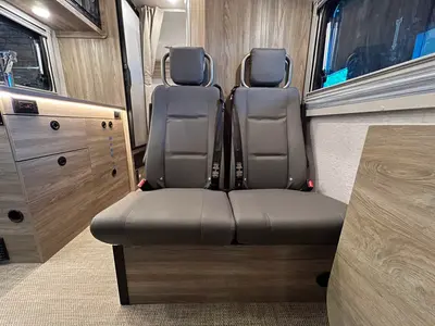2027 Winnebago Ekko photo 7