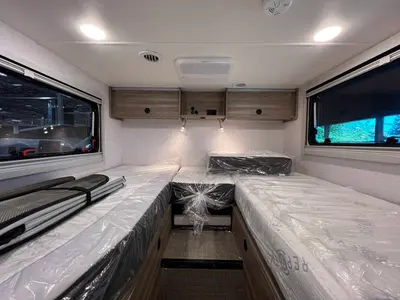 2027 Winnebago Ekko photo 17