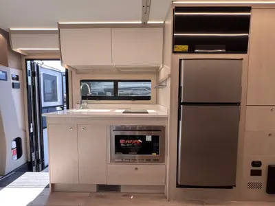 2027 Tiffin Motorhomes Wayfarer photo 10