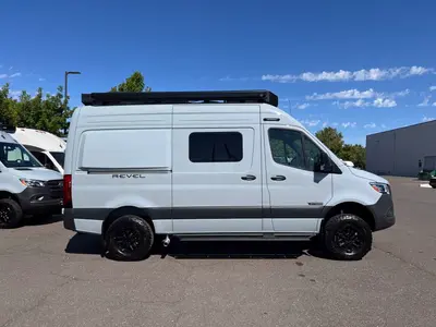 2027 Winnebago Revel photo 14