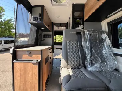 2027 Winnebago Revel photo 4