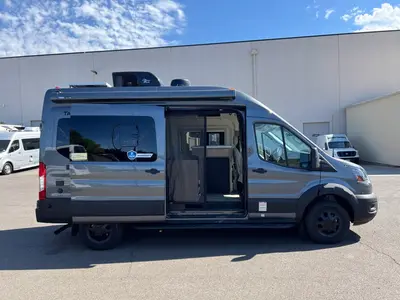 2027 Thor Motor Coach Talavera photo 12