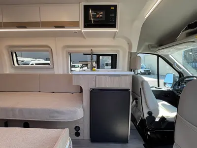 2027 Thor Motor Coach Talavera photo 5