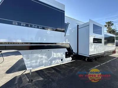 2026 Brinkley Model Z photo 5