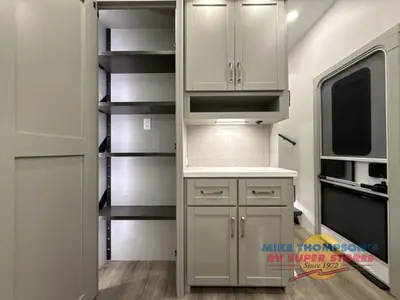 2026 Brinkley Model Z photo 34