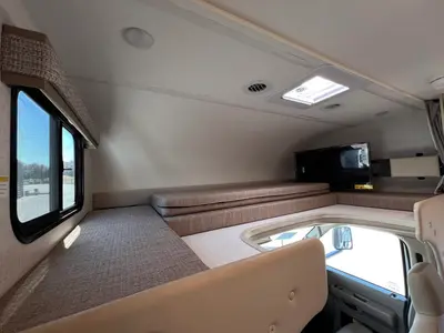 2027 Thor Motor Coach Chateau photo 4
