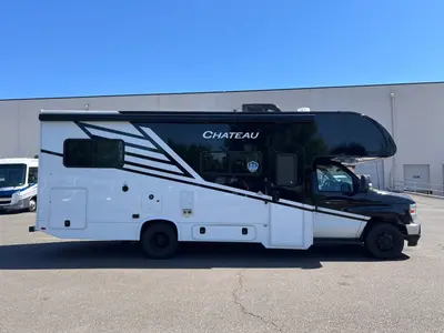 2027 Thor Motor Coach Chateau photo 20