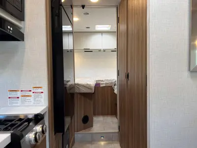 2027 Thor Motor Coach Chateau photo 15