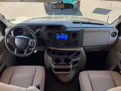 2027 Thor Motor Coach Chateau photo 2