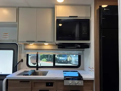 2027 Thor Motor Coach Chateau photo 10
