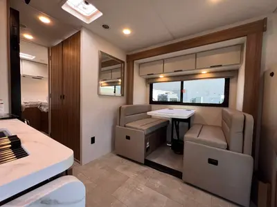 2027 Thor Motor Coach Chateau photo 7