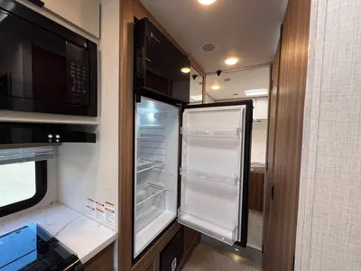 2027 Thor Motor Coach Chateau photo 14
