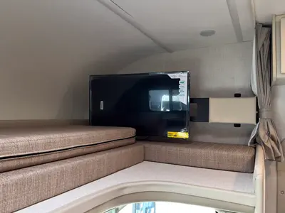 2027 Thor Motor Coach Chateau photo 5