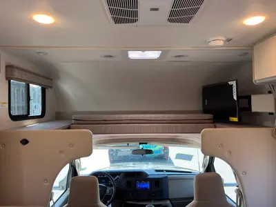 2027 Thor Motor Coach Chateau photo 3
