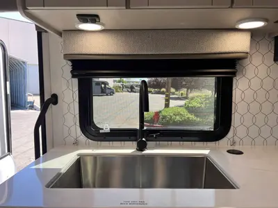 2027 Entegra Coach Odyssey photo 12