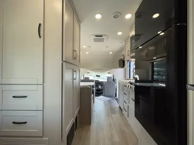 2027 Entegra Coach Odyssey SE photo 3