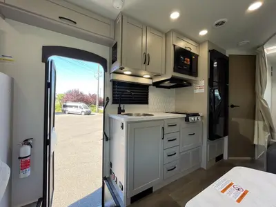 2027 Entegra Coach Odyssey SE photo 10