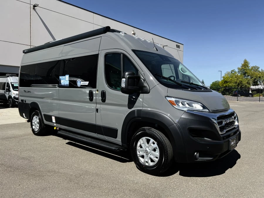 2027 Thor Motor Coach Tellaro exterior