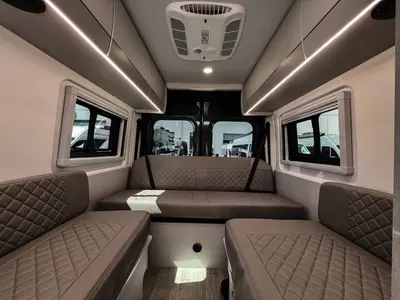 2027 Thor Motor Coach Tellaro photo 9