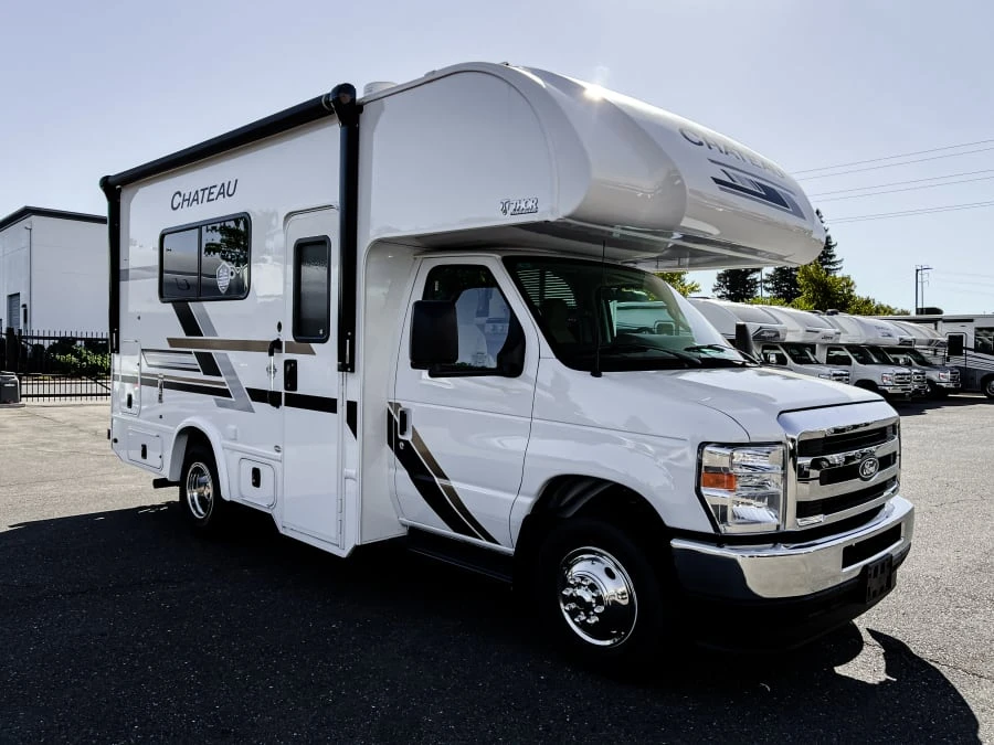 2027 Thor Motor Coach Chateau exterior