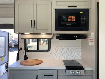 2027 Entegra Coach Odyssey SE photo 11