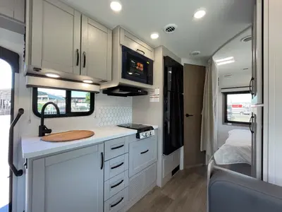 2027 Entegra Coach Odyssey SE photo 10