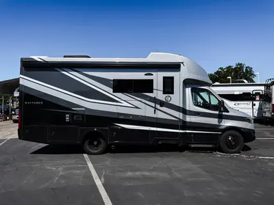 2027 Tiffin Motorhomes Wayfarer photo 18