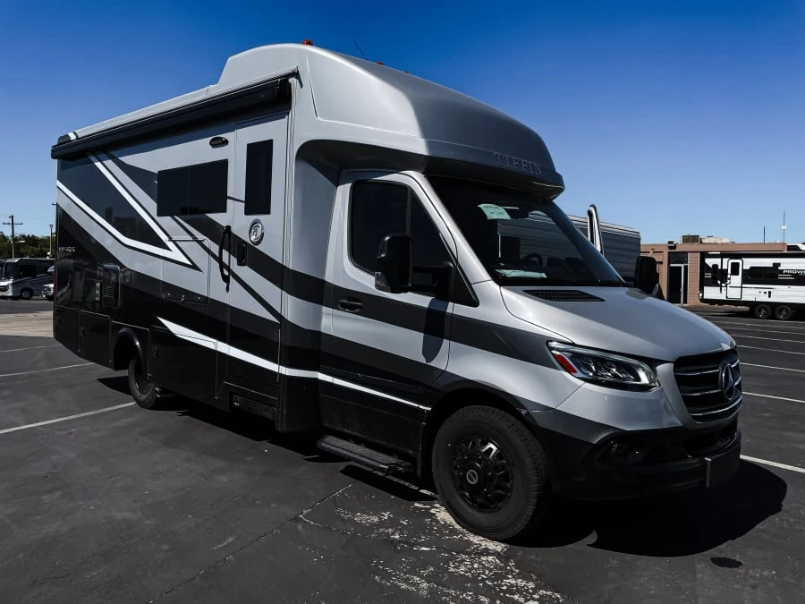 2027 Tiffin Motorhomes Wayfarer exterior