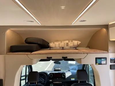 2027 Tiffin Motorhomes Wayfarer photo 4