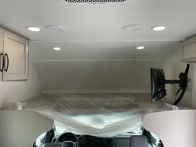 2027 Entegra Coach Odyssey SE photo 4